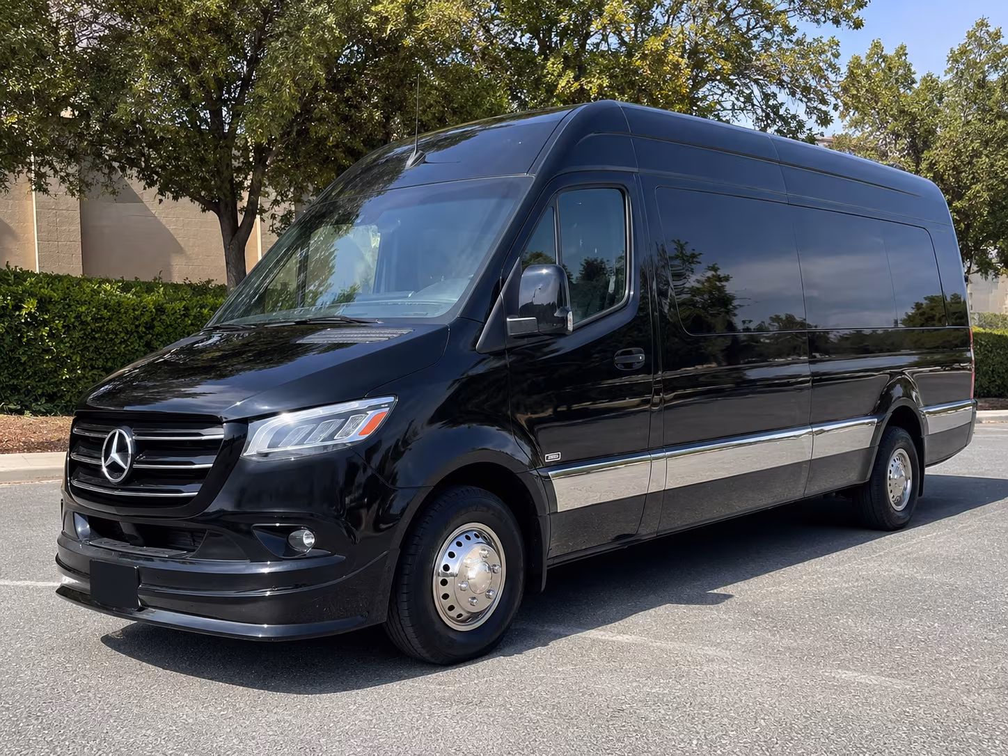 Detroit Airport Shuttle & Transportation pickup coordination