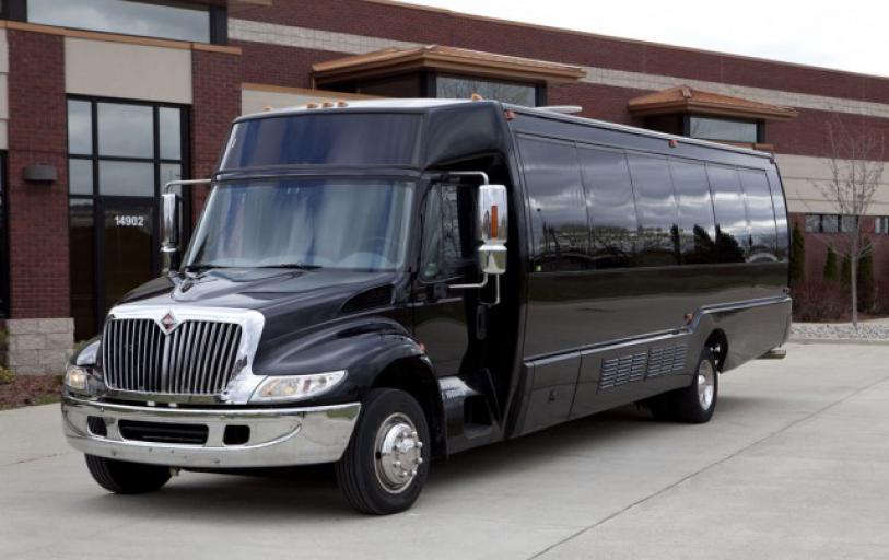 Wyoming 35 Passenger Party Bus